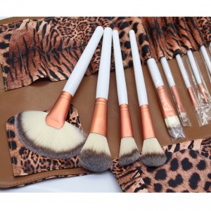 Factory Professional Makeup Brush Set 24pcs Foundation Eyelash Beauty Tools with Leopard Print Cosmetic Bag