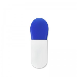 2022 New Klein Blue Face Makeup Brush Mini Portable Beauty Tool Soft Silicone Facial Mask Brush