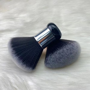 Single Brush Hot Selling Face Body Makeup Brush Portable Cosmetics Tool for Blush Bronzer Neck