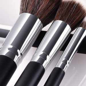 Custom logo 32pcs makeup brush set from China factory