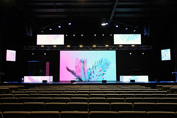 Quick Installation of LED Rental Displays: Key Tips and Comparisons