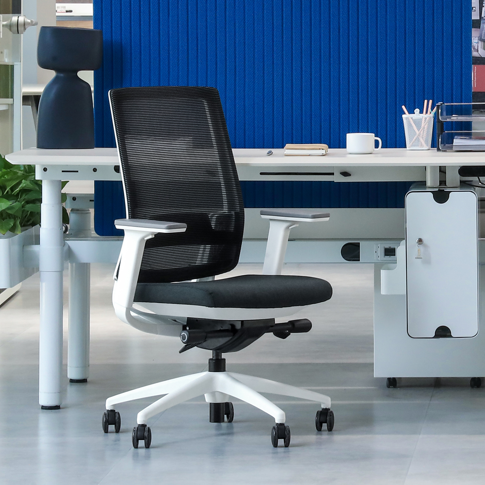 Excellent quality Adjustable Ergonomic Mesh Multi-function Staff Office Swivel Chair