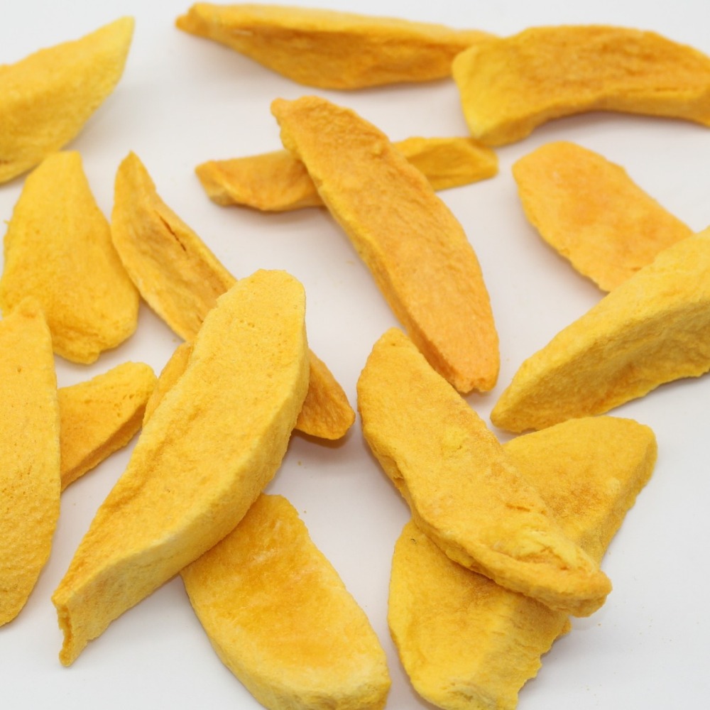 W 100% naturalne, liofilizowane plastry mango