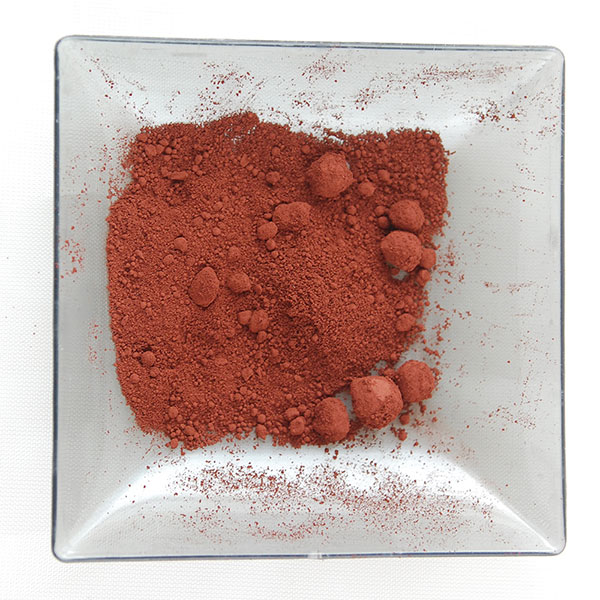 Kraftig farge syntetisk jernoksid brunt pulver