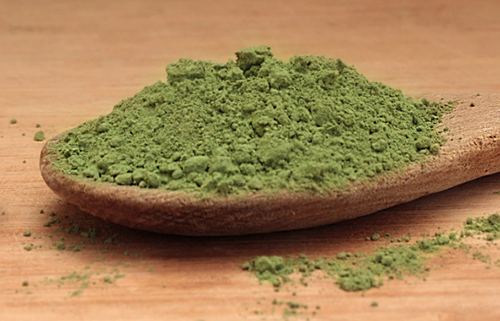 پودر چمن جو سبز - راه حل طبیعی شما برای سلامتی و تندرستی