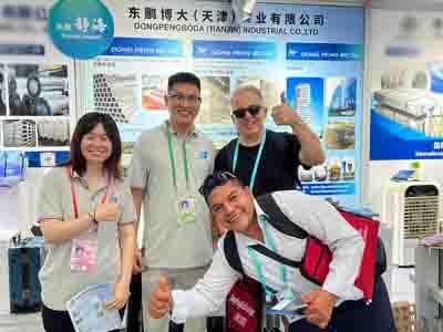 The scene of canton fair was lively:DongPengBoDa Group booth（G2-18） is popular with foreign buyers!