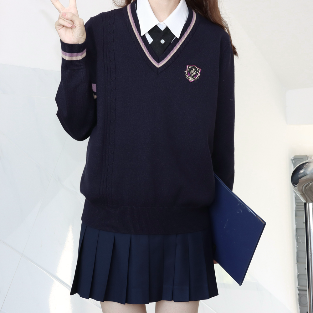 Personalizzazione del maglione dell'uniforme scolastica