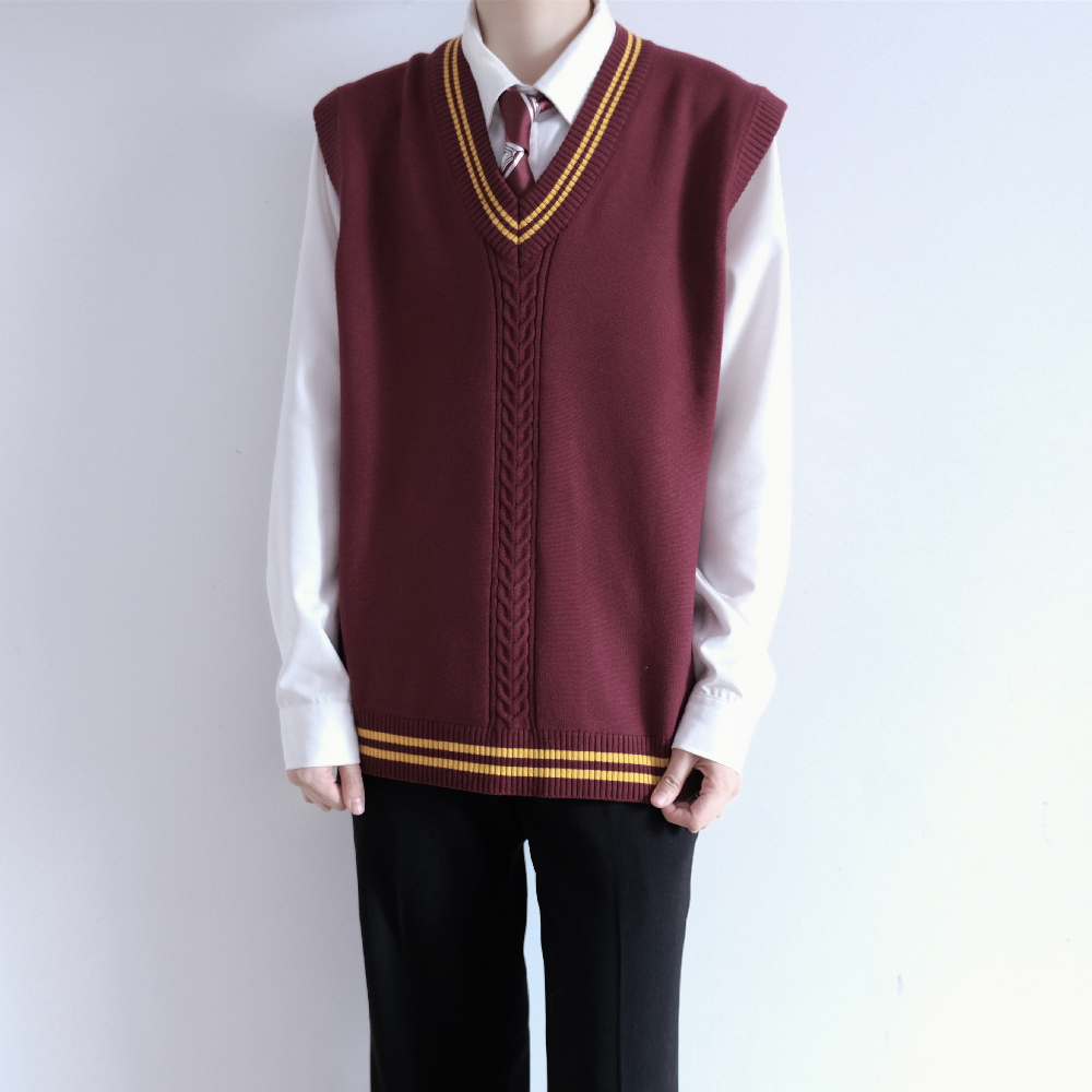 Iskolai egyenruha pulóver testreszabása