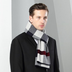 Чоловічий зимовий теплий шарф на замовлення