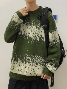 Фабричко прилагодување на машки џемпер од волна