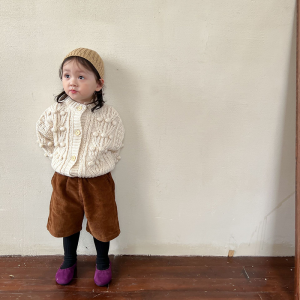Ročno izdelan otroški volneni pulover z dolgimi rokavi po meri