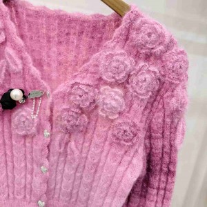 fuzzy ROMANTIC ROSE GARDEN ပန်း pom knit cardigan