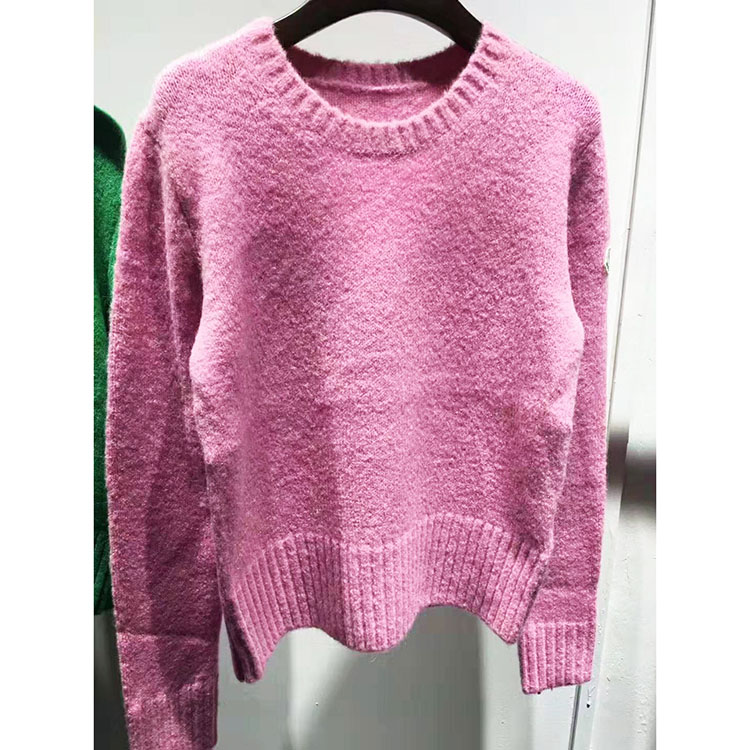 Женски есенски и зимски плетен пуловер во еднобојна тркалезна јака – 2019 година