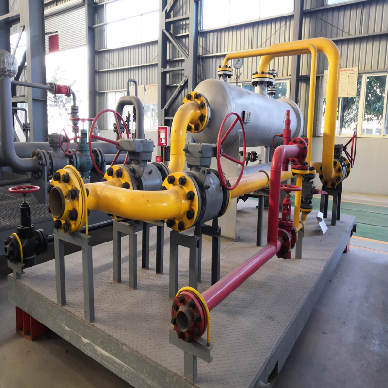 Oil and gas separator for wellhead tr...