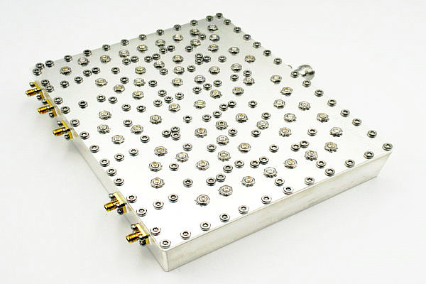 Fabricant de cavitat multipelxer de 791-2690MHz, disseny personalitzat disponible