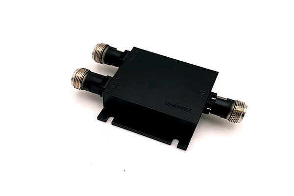 2 Ways LC Combiner N-F Connector 66-470MHz Low Insertion Loss Small Volume JX-LCC2-66M520M-40N