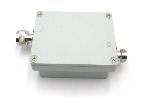 Filtro de cavidad de paso de banda impermeable IP65 que funciona desde 863-870MHz JX-CF1-860M870M-40NWP