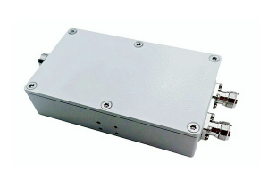 combinateur imperméable JX-CC2-698M4200M-4310FLP de cavité IP67 du bas PIM 5G
