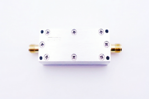 Filtro de paso de banda UHF que funciona desde 200-500 MHz con conectores N