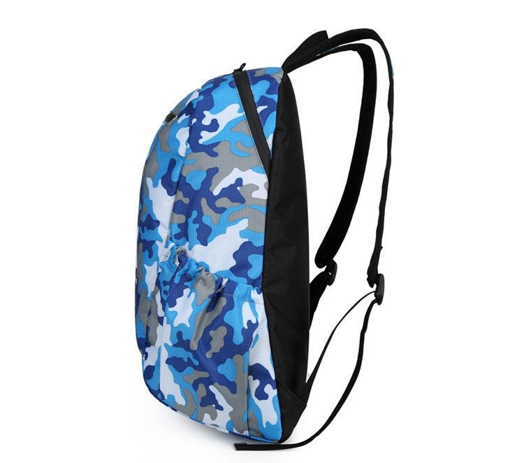 Outdoorový kamuflážní školní batoh (1)