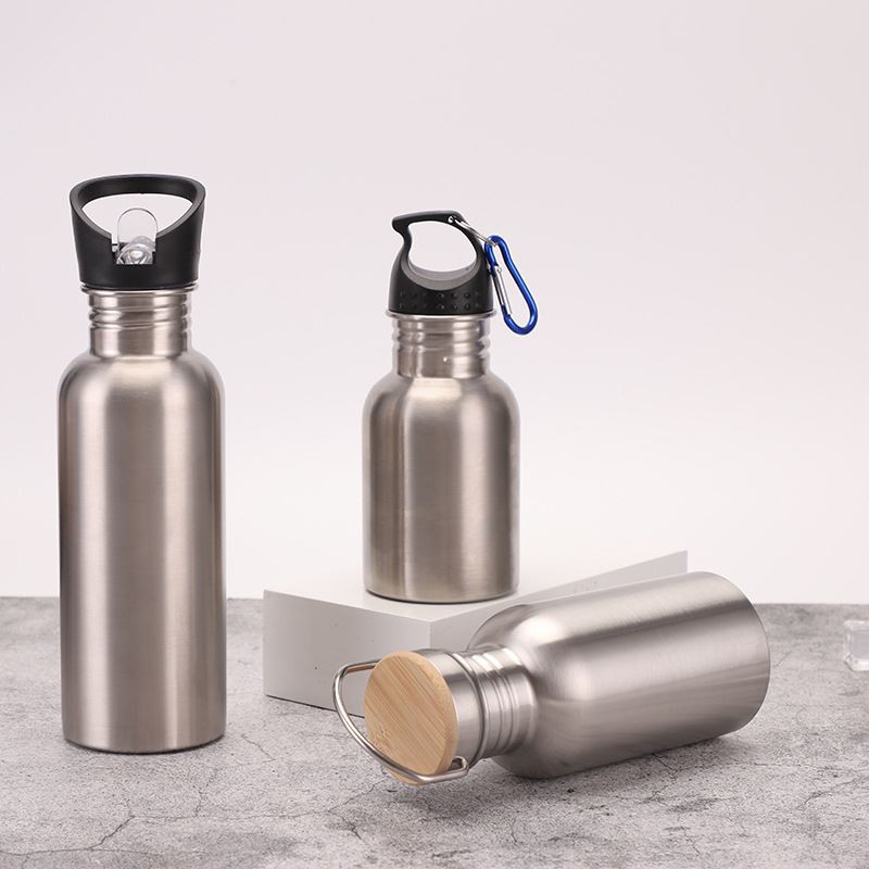Outdoor cold water bottles (4)