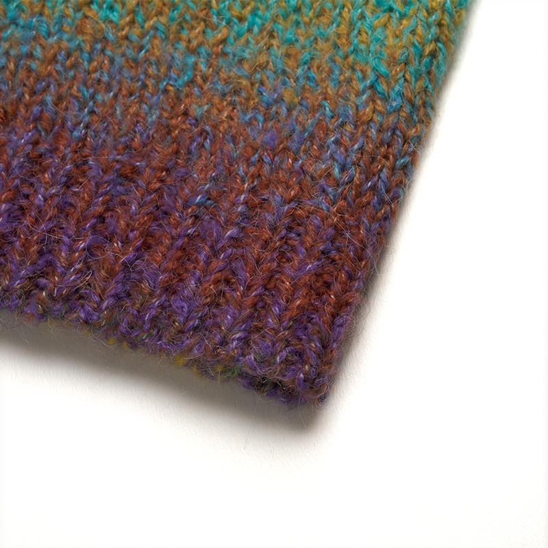 Pleteni pulover s gradijentom (4)a77