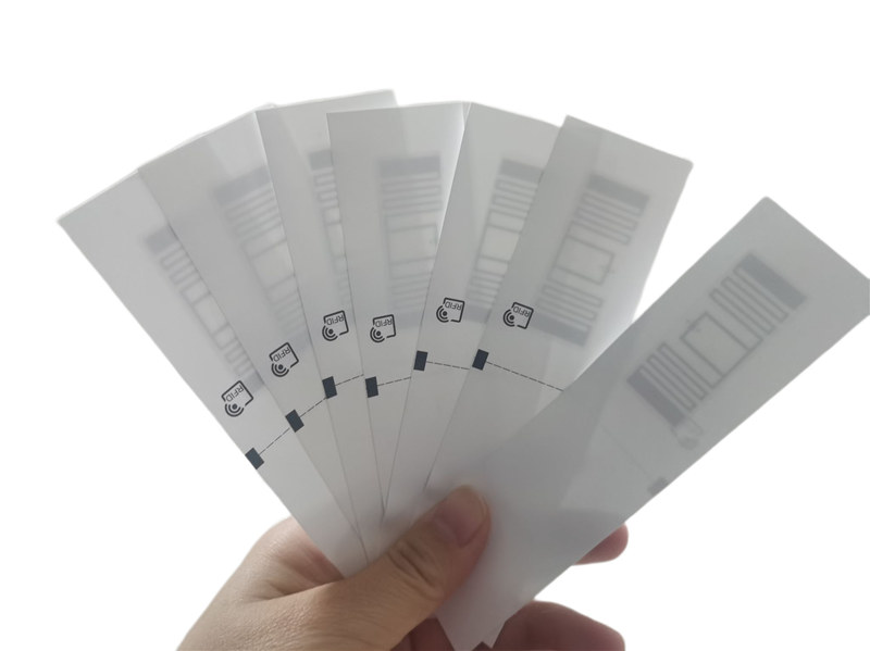High-Quality  UHF RFID  clothing/textile tags for apparel intelligent management