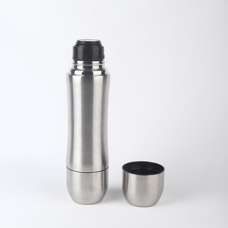 Stainless Steel Insulated Water Bottle With 2 Caps