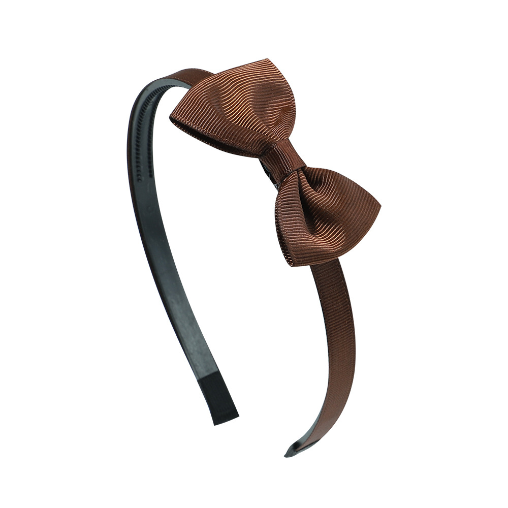Hand bow pleated solid color headband