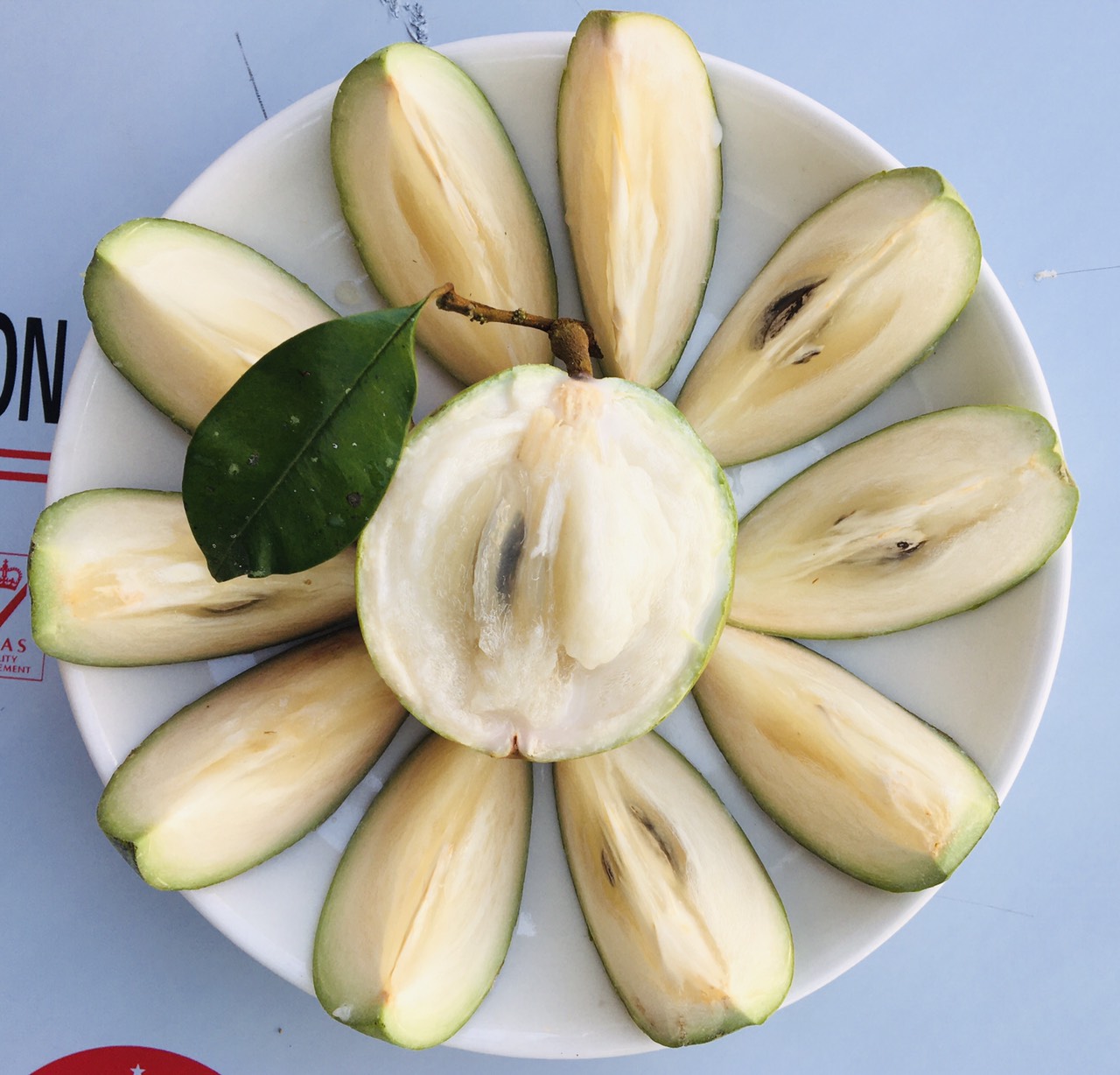 La mela White Star di buona qualità più venduta con una durata di conservazione di 10 giorni dall'ovest del Vietnam