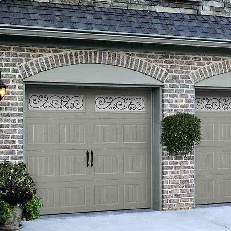 Fàbrica de portes de garatge tipus americà Personalitza la porta de garatge seccional