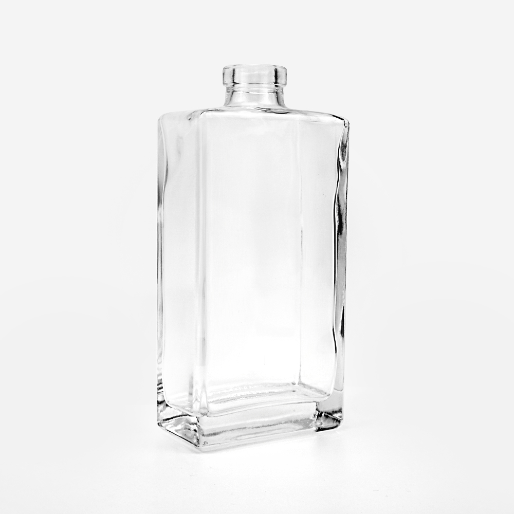 Custom Clear Empty 500/700/750ml/1 liter Gin,Wine, Rum,Vodka,Whiskey Spirit Liquor glass Bottle With Label