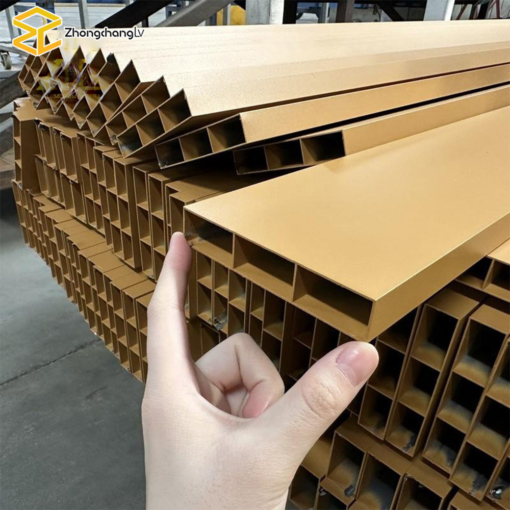 Factory Custom High-quality Powder Coating Wood Grain Aluminum Fence Gate Profile