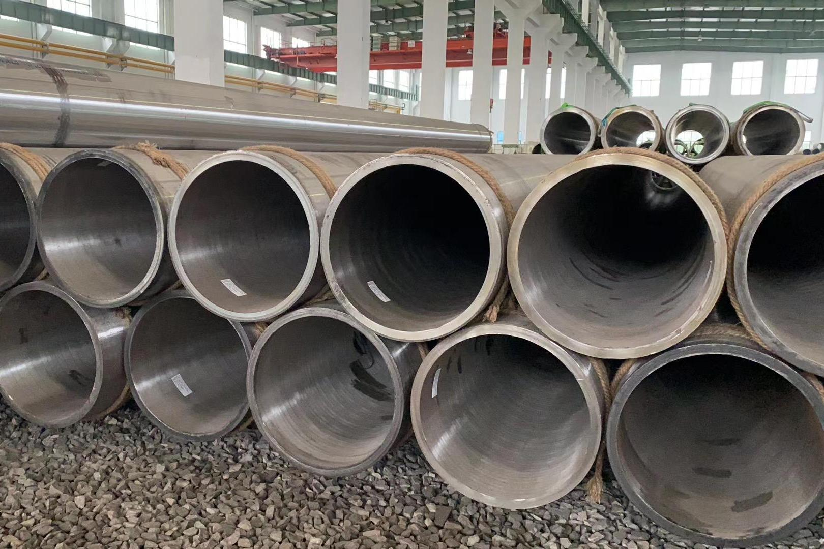 How to store seamless steel pipes