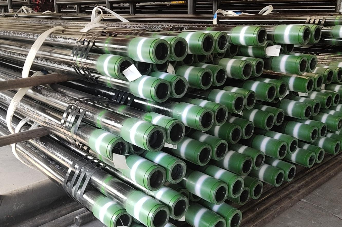 Recently, our company sent seamless steel pipes to Dubai.