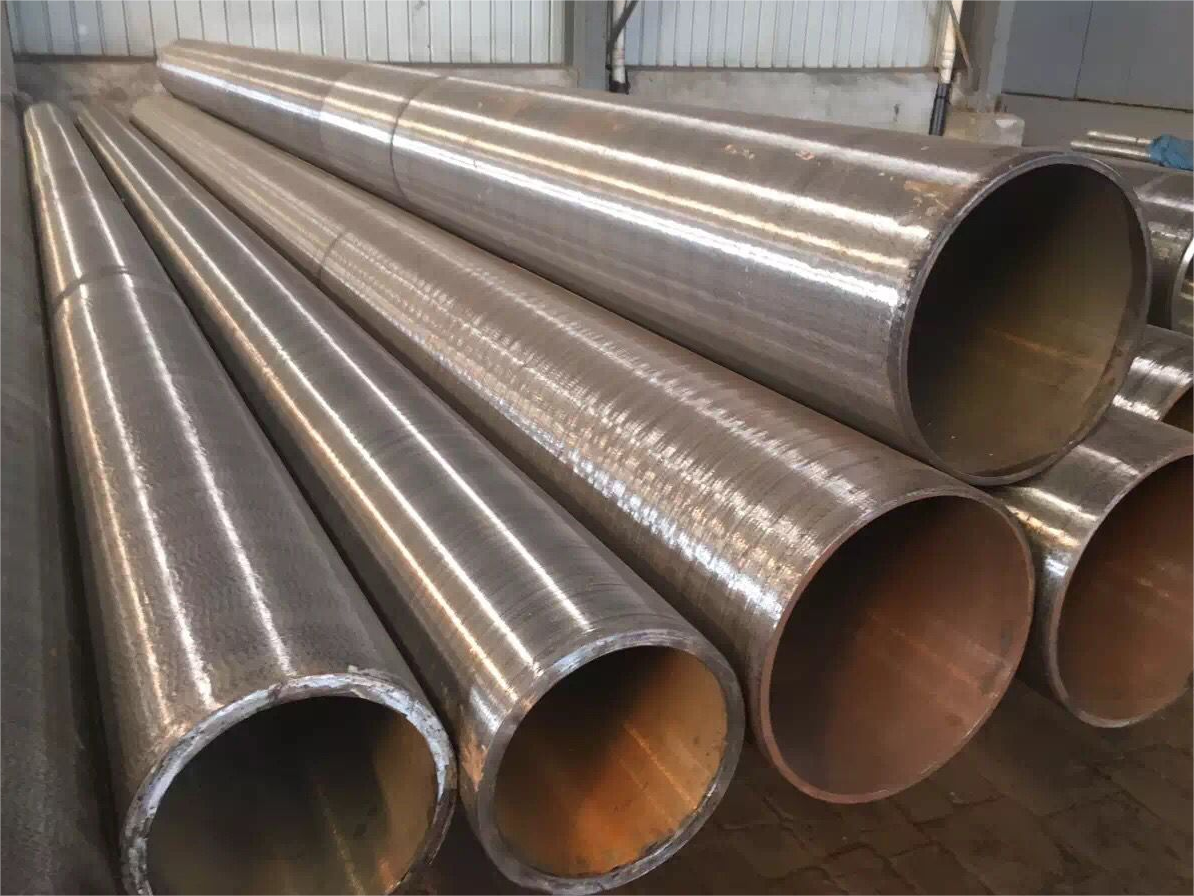 Do you know how long the life of seamless steel pipe is?
