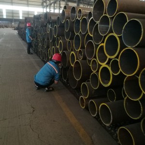 Special Design for China ASTM A213 T11 T22 High Temperature Seamless Alloy Steel Pipe for Boiler