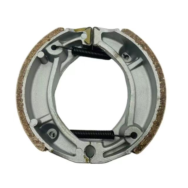 High Quality CD110 Motorcycle Brake Shoes - Upgrade Your Brakes!
