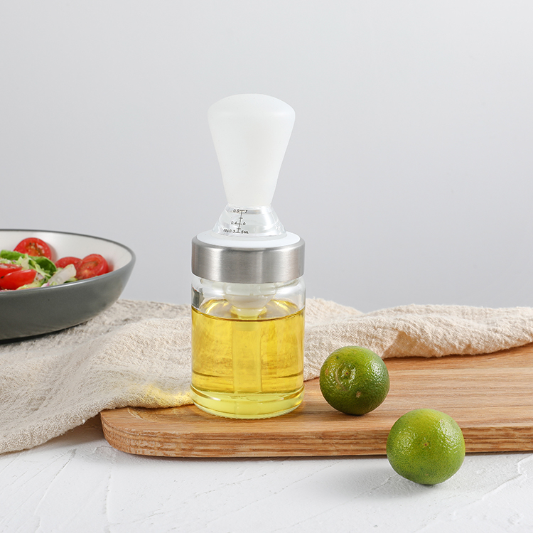 Кујнски алатки за скара Стаклено шише со маслиново масло Дозер за оцет со силиконска четка