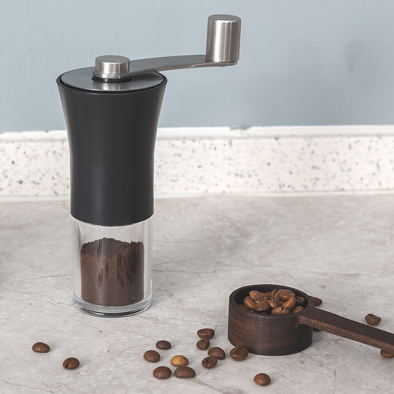 Nový design plastový mlýnek na kávová zrna