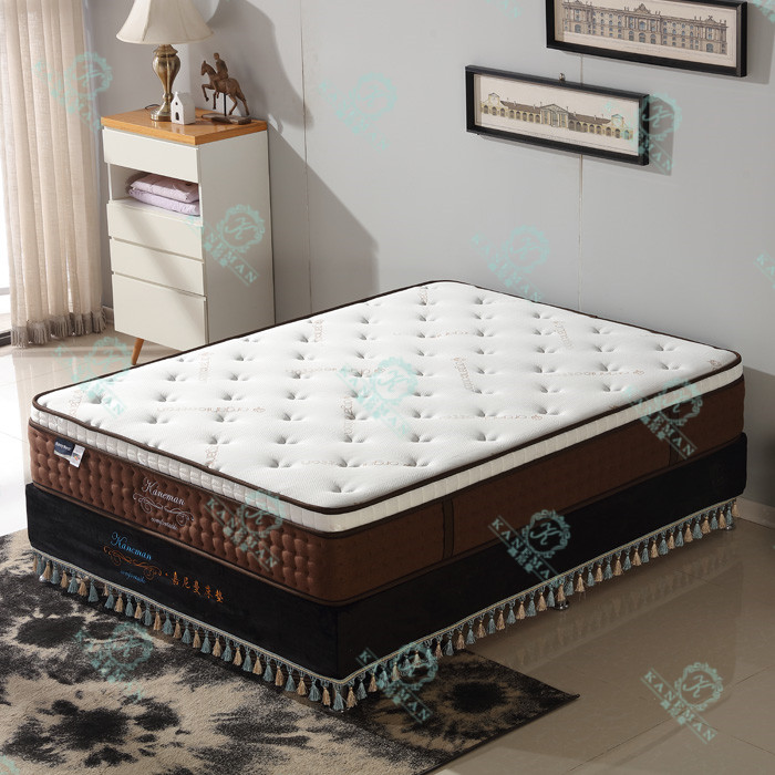 China Factory Queen Size 12 Inch pocket coil spring bed latex mattress vacuum rolled packing into a  Box