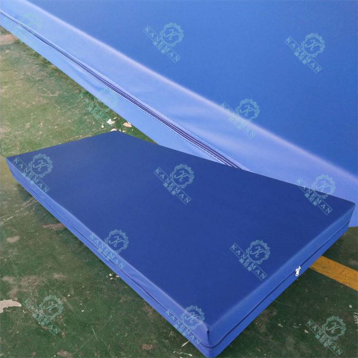 Factory Wholesale Price Waterproof outdoor camping and hospital bed Mattress single bed medical mattress