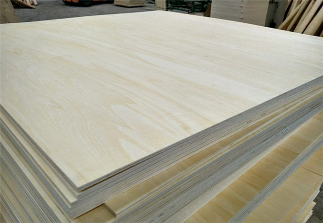 /birch-plywood-1220mmx2440mm-2-7-21mm-chigadzirwa/