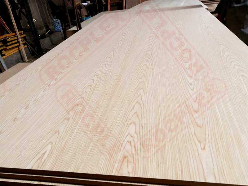 /red-oak-fancy-mdf-board-2440122018mm-common-34%e2%80%b3x-8-x-4-dekoratif-red-oak-mdf-board-product/