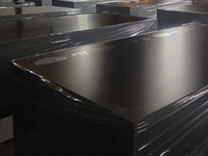 အသိအမှတ်ပြုလက်မှတ် China Formply 1200 × 1800 Formply F17 အဆင့် A-Bond Glue Fim Faced Plywood Formply