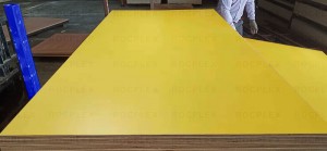 Melamine Plywood 2440*1220*7mm ( Karaniwan: 8′ x 4′. Melamine Board )
