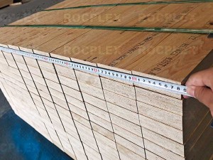 Vigas estructurales LVL E13 de madera de ingeniería LVL de 90 x 45 mm con tratamiento H2S Estructura SENSO LVL 13