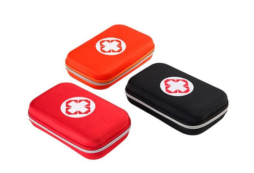 OEM-kundenspezifische leere Erste-Hilfe-Tasche aus EVA in roter Farbe (3)e2r