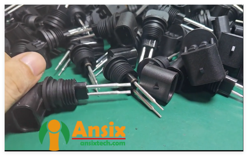 Automotive temperature sensor (probe type)