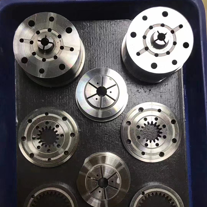 CNC Machining/CNC turning Injection/extrusion mold